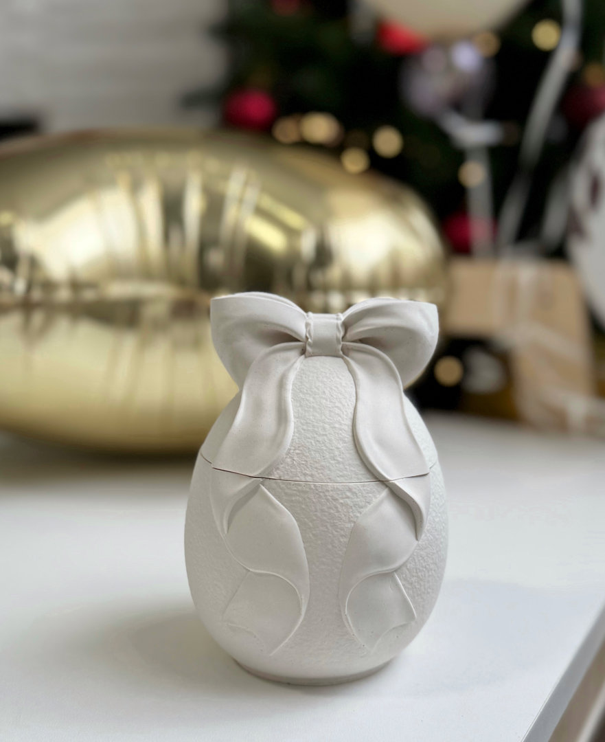 Шкатулка Яйцо с бантом